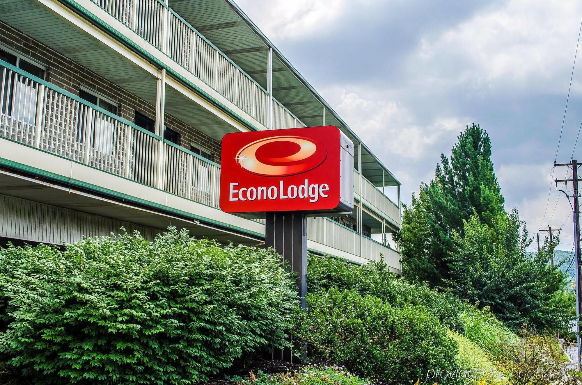 Escape Inn Hershey Eksteriør bilde